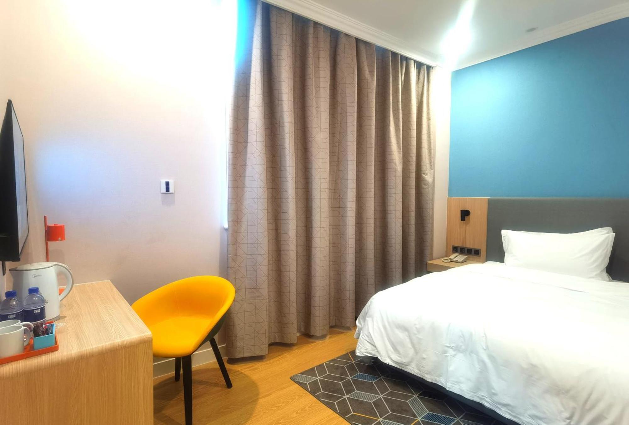 Holiday Inn Express Chengdu Tianfu Square By Ihg - Chunxi Road And Kuanzhai Alley Zewnętrze zdjęcie
