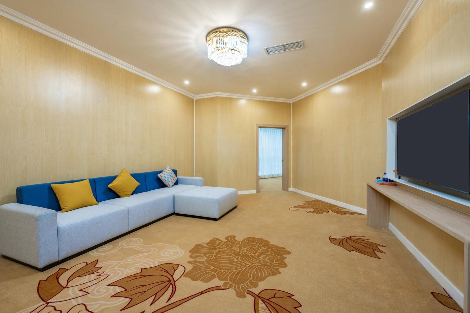 Holiday Inn Express Chengdu Tianfu Square By Ihg - Chunxi Road And Kuanzhai Alley Zewnętrze zdjęcie