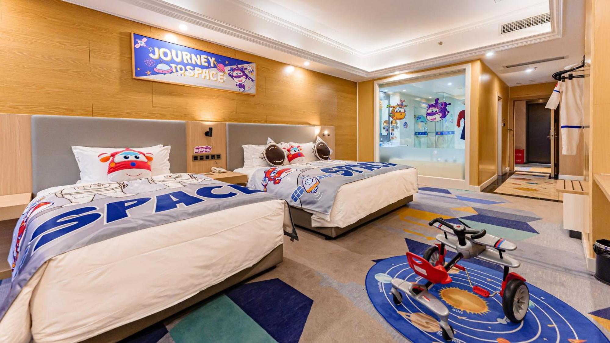 Holiday Inn Express Chengdu Tianfu Square By Ihg - Chunxi Road And Kuanzhai Alley Zewnętrze zdjęcie